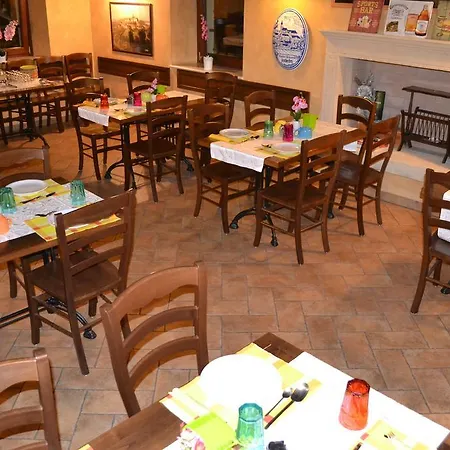 La Sosta Bed & Breakfast *